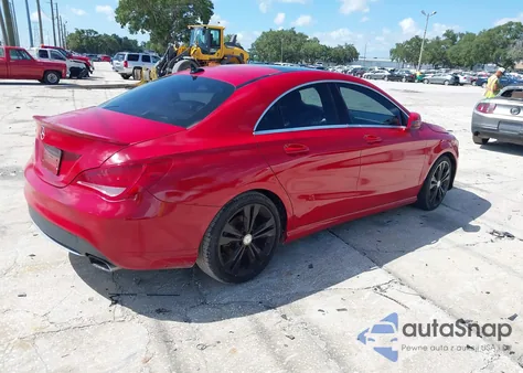 2014 Mercedes-Benz Cla 250 z USA, uszkodzony, nr VIN WDDSJ4EBXEN043297